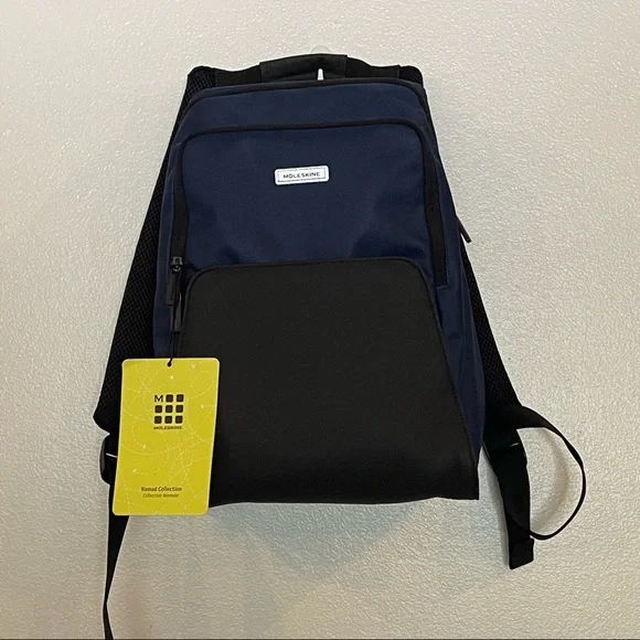 NWT Moleskine Nomad Navy/Black Backpack Medium - Picture 1 of 14